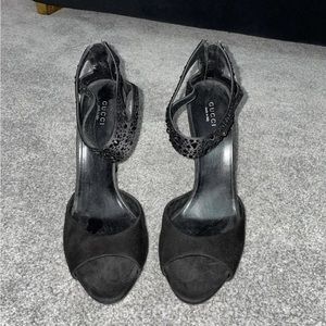 Black Gucci heels, size 10